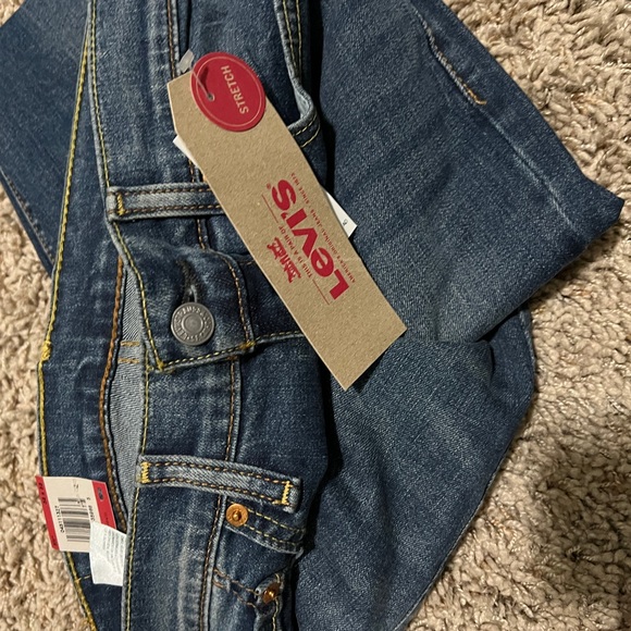 Levi’s 511 - Picture 3 of 7